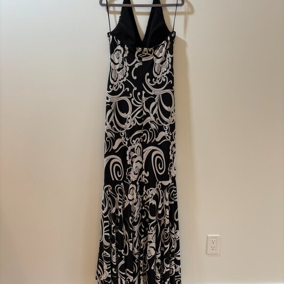 JS Boutique Black & White Printed Halter Evening Gown • Size 8 - Picture 3 of 8